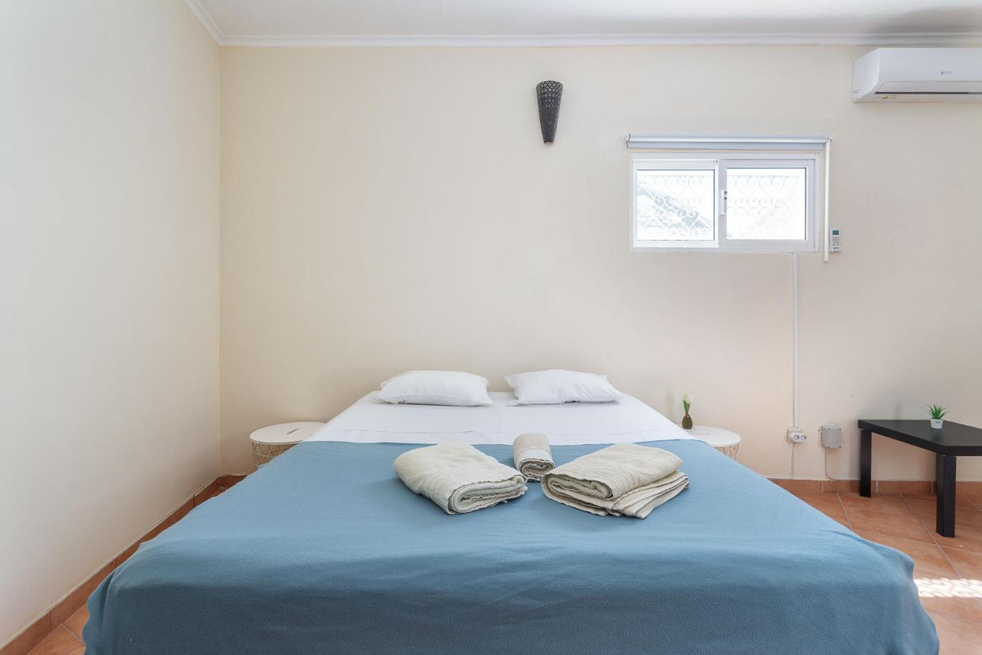 Blife Alicya Private Rooms 파로 외부 사진