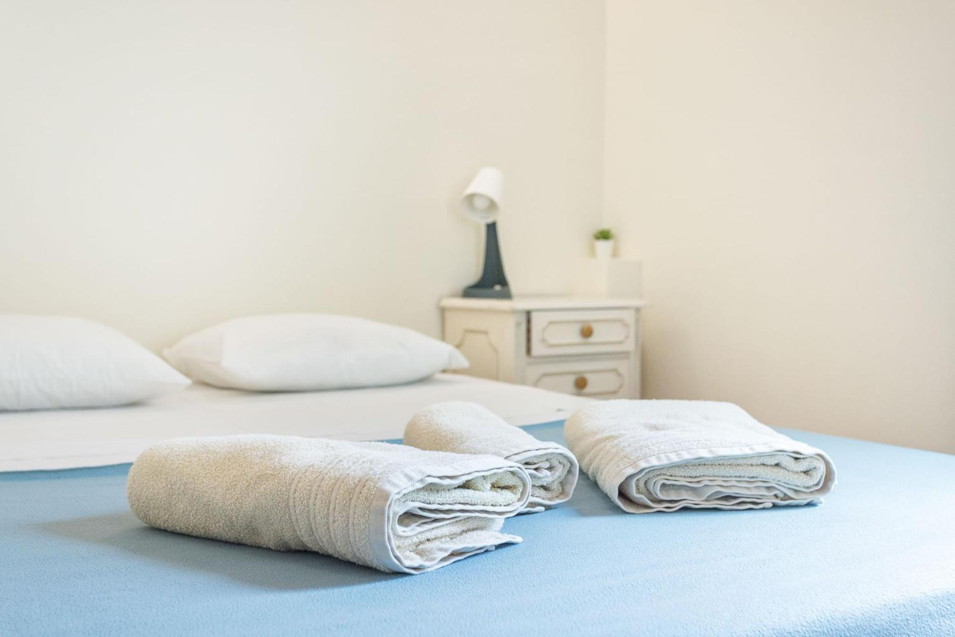 Blife Alicya Private Rooms 파로 외부 사진