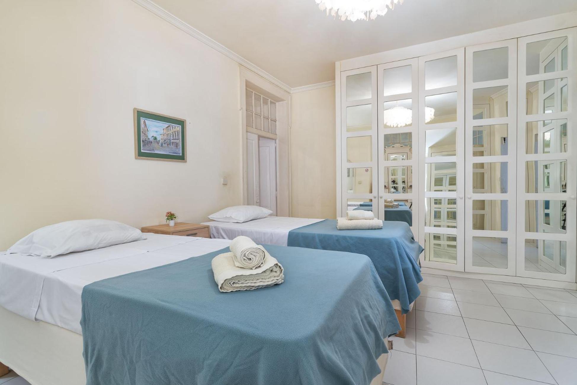 Blife Alicya Private Rooms 파로 외부 사진