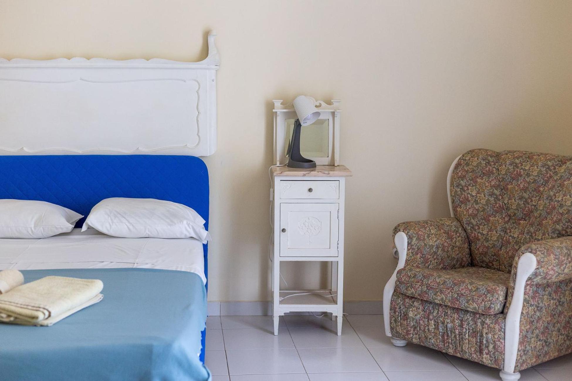 Blife Alicya Private Rooms 파로 외부 사진